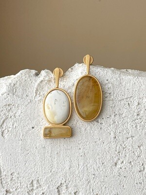 Mismatched earrings with amber 5,92g