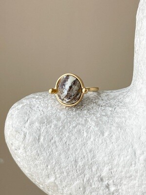 Vintage style ring with white amber, size 15,5