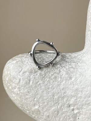Кольцо из черненого серебра