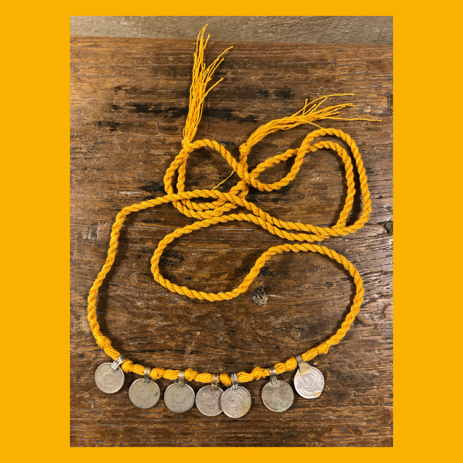 COLLANA MONETE GIALLO