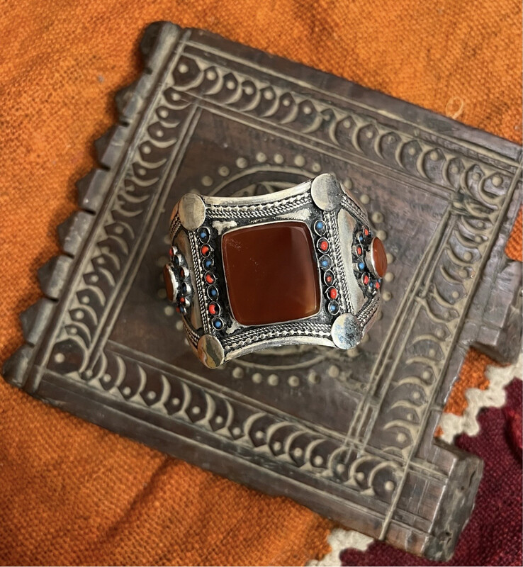 BRACCIALI