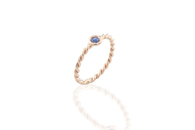 Twined Sapphire Ring Twined Sapphire Ring