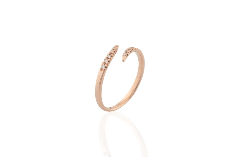 Contrariè Diamond Ring Contrariè Diamond Ring