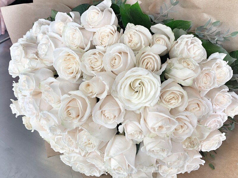 ROSES (100 Stems) ROSES (100 Stems)