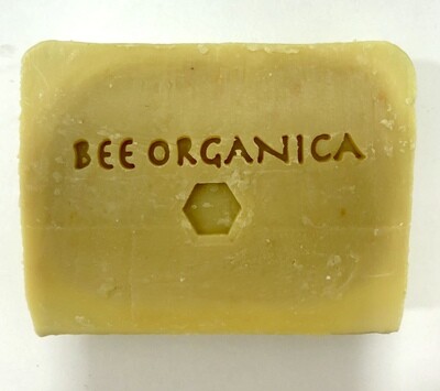 Jabón natural de miel y aceite esencial de eucaliptos