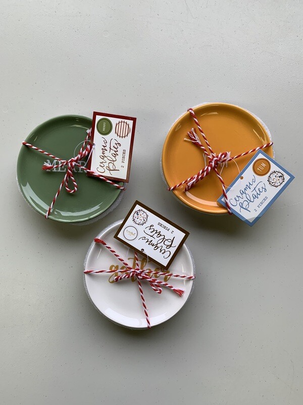 Mini Holiday Ceramic Plates, 2 pk.