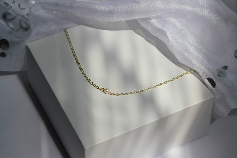 Single Pearl Necklace