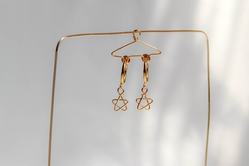 Mini Star Earrings