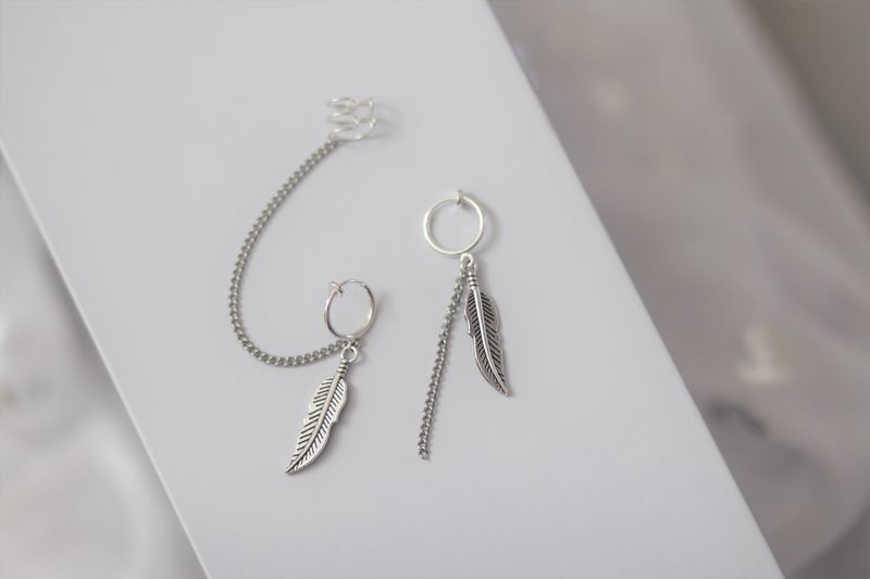 Feather Asymmetrical Set