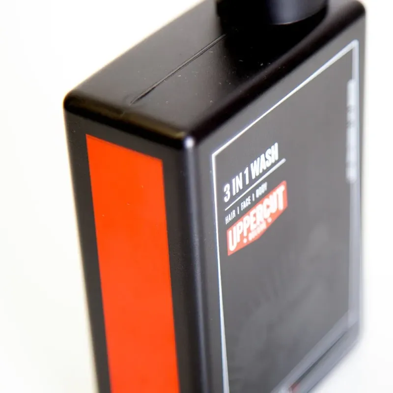 Uppercut Deluxe - Nettoyant 3 en 1 - Cheveux Visage Corps (240ml - 8.1oz)