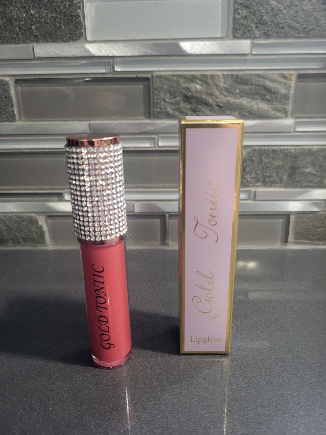 Gold Toniic - Lustre à lèvres Pink Lippie
