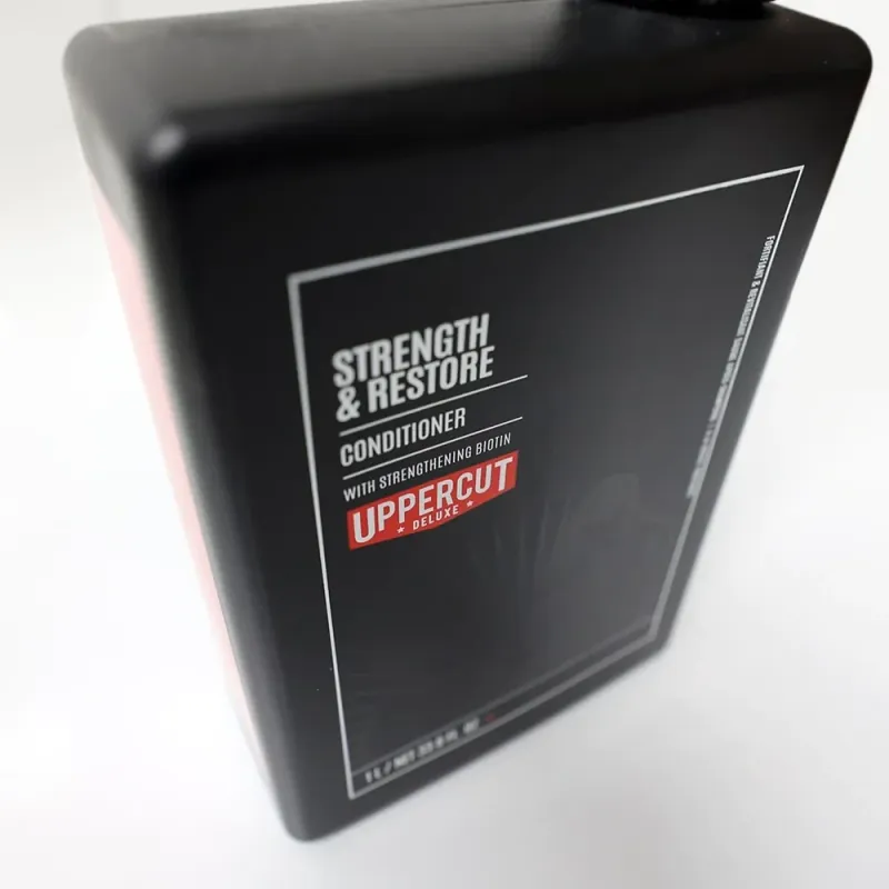 Uppercut Deluxe - Revitalisant Strength &amp; Restore (1L - 33.8oz)