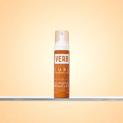 Verb - Gel moussant boucles 6.7 fl oz / 200 ml Verb - Gel moussant boucles 6.7 fl oz / 200 ml
