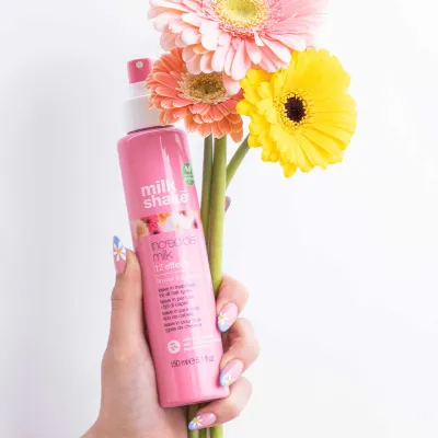 Milk Shake - Colour Care - Incredible Milk Traitement Sans-Rinçage 12 effets Fragrance de Fleur (150ml)