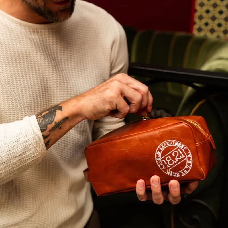 18.21 Man Made - Trousse Voyage Dopp Kit Pouch Spiced Vanilla 