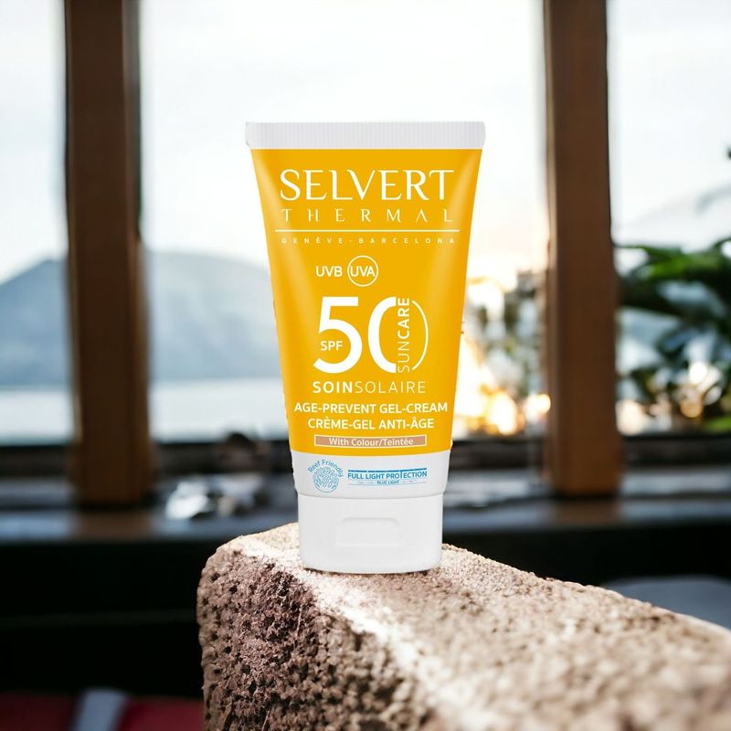Selvert Thermal - Soin Solaire - Crème-Gel Anti-Age Teintée SPF50 (50ml)