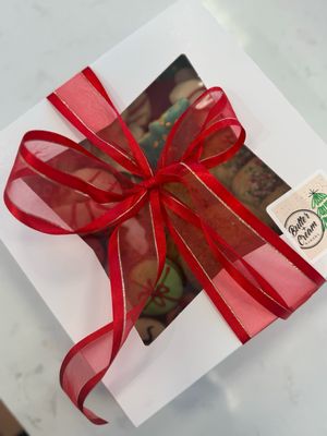 Mini Holiday Cookie Box