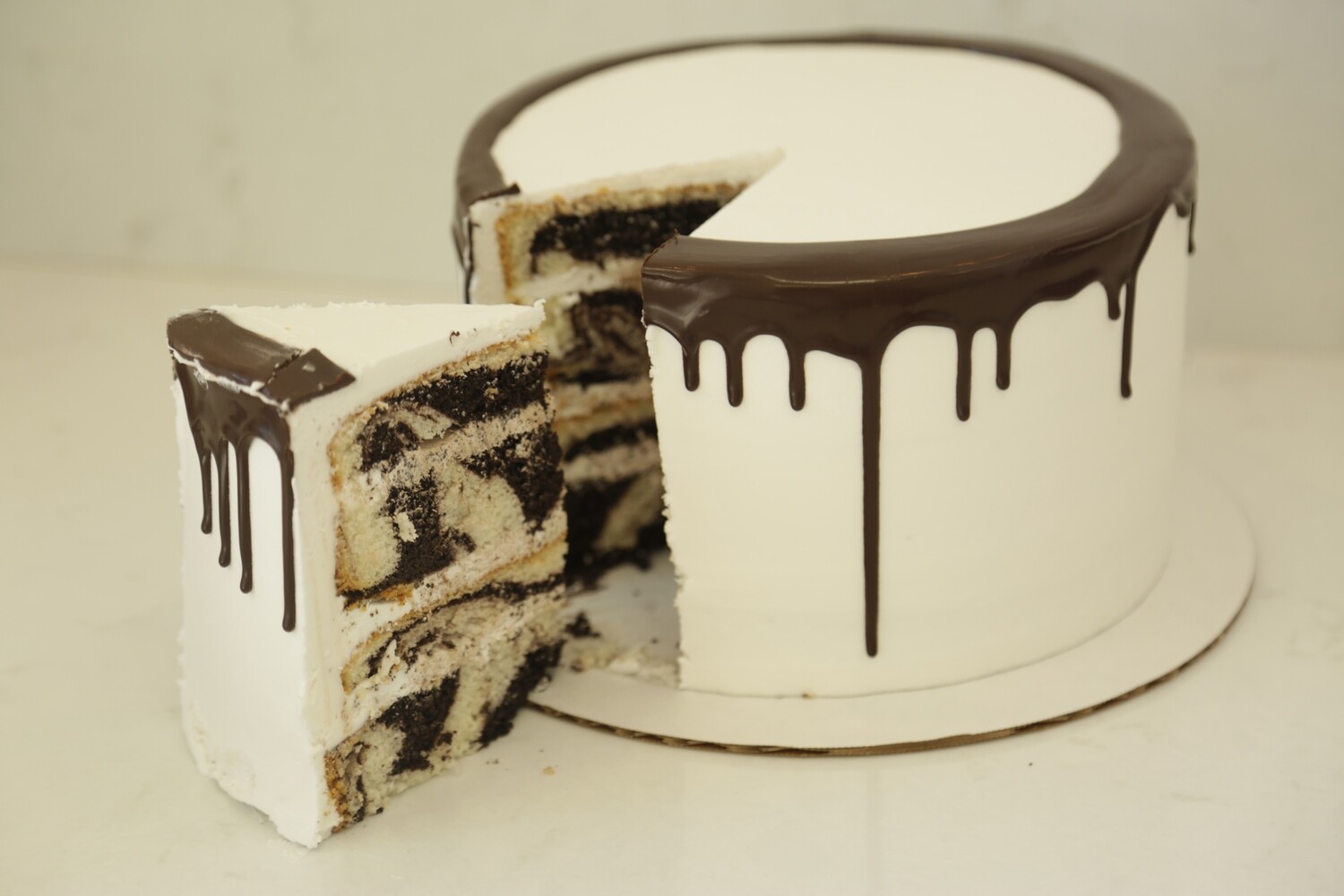 Cookies &amp; Cream Cake