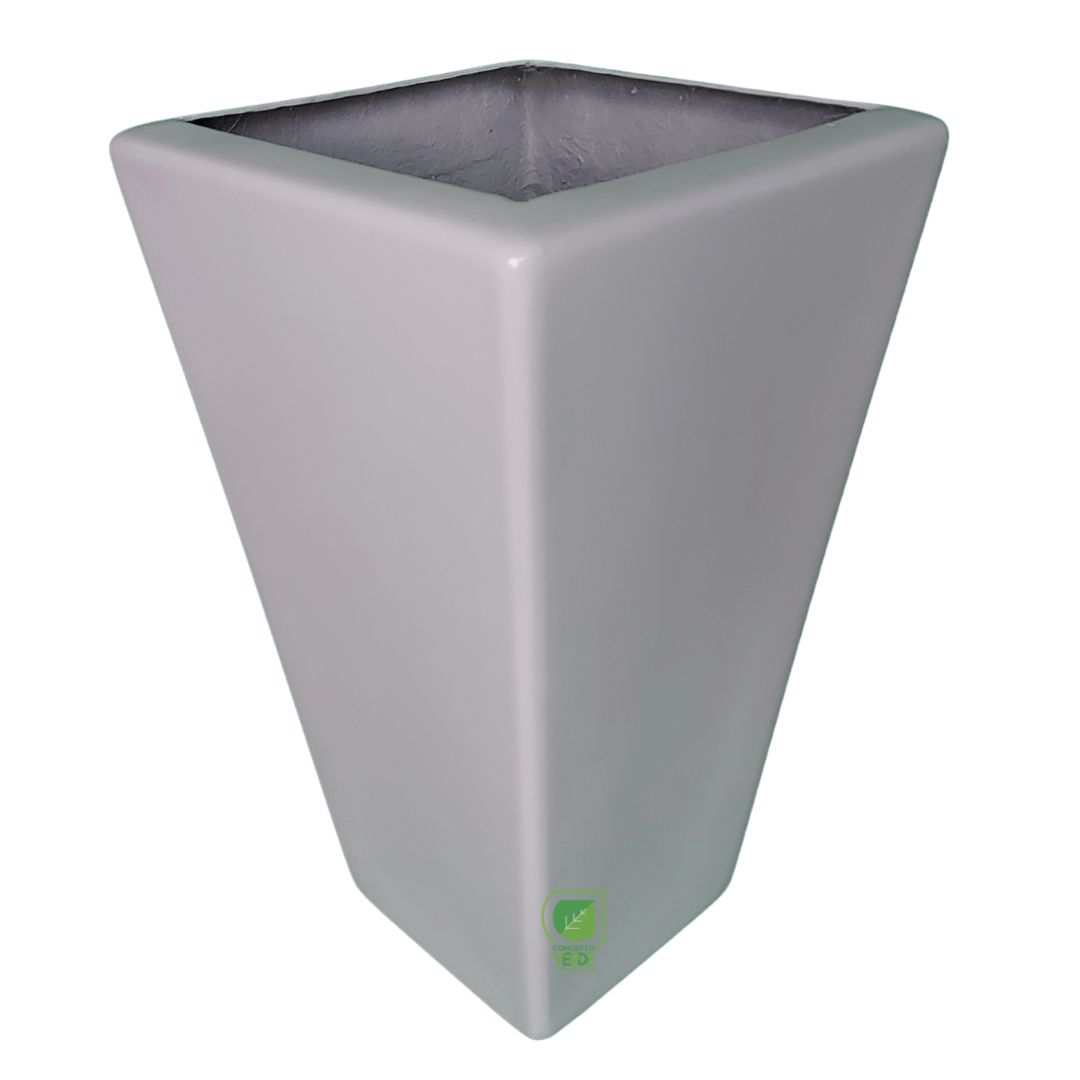 Obelisco Fibra De Vidrio, Color: Blanco, Tamaño: 22L x 45H x 14B