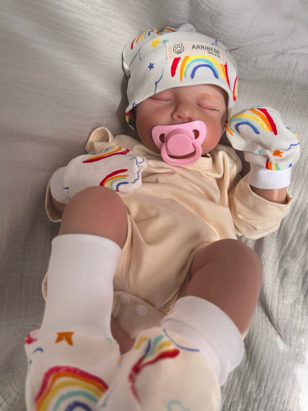 SET Cappellino + guantini + scarpine "ARCOBALENI"