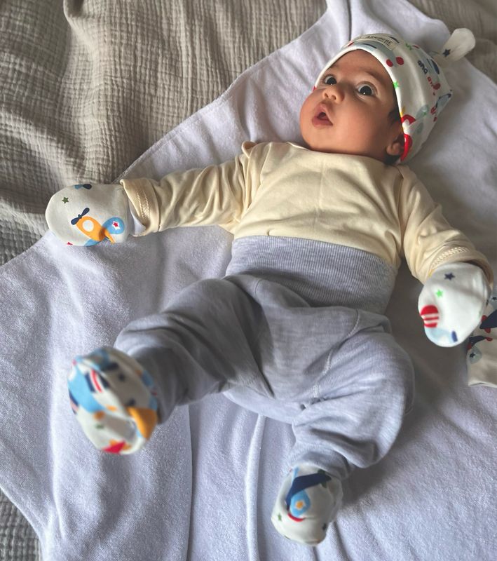 SET Cappellino + guantini + scarpine "AEROPLANINI"