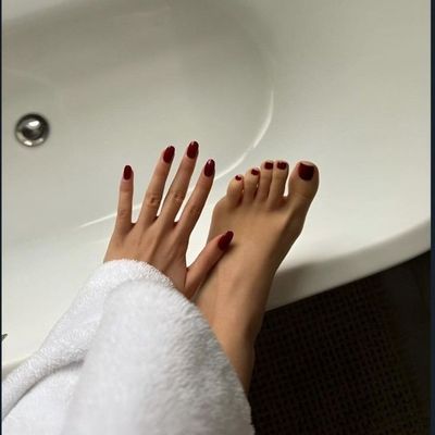 PRODOTTI MANI E PIEDI