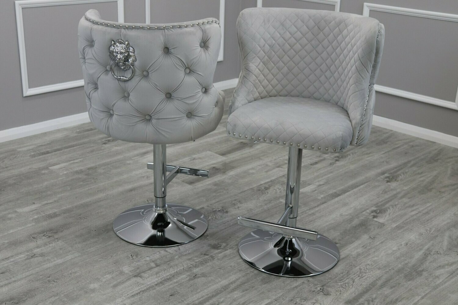 The Johnathan Buttoned Back Lion Knocker Barstool - Light Grey