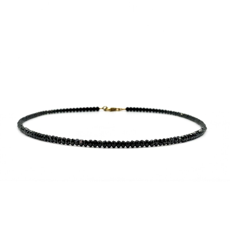 BLACK FACETED
