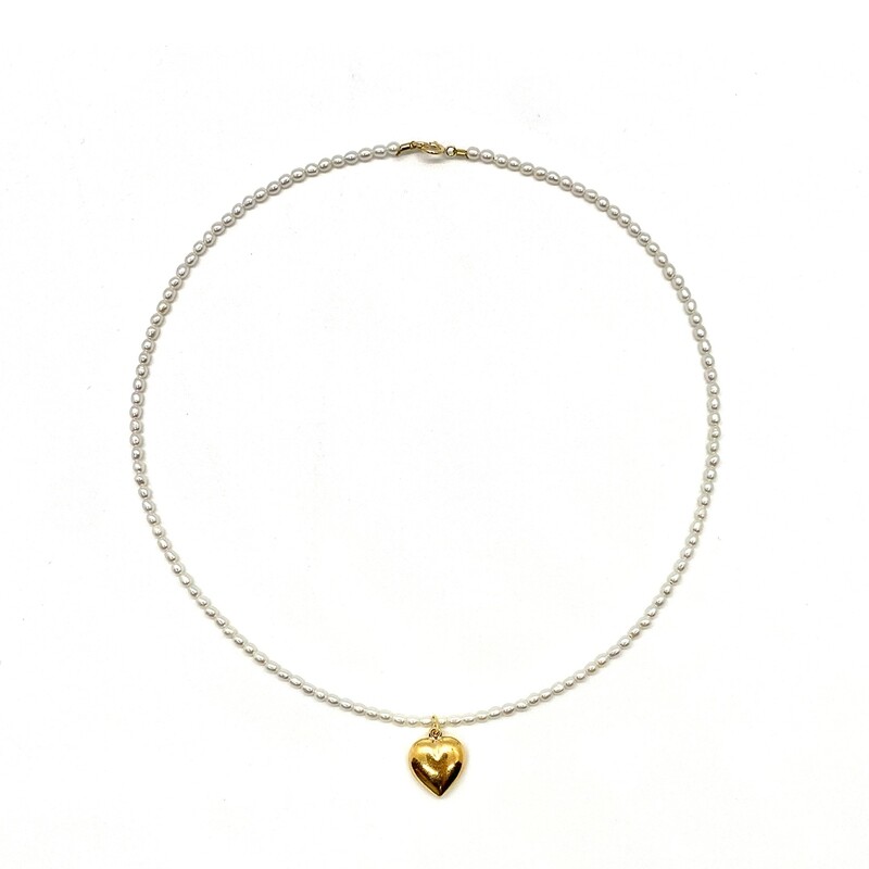 GOLDEN HEART NECKLACE