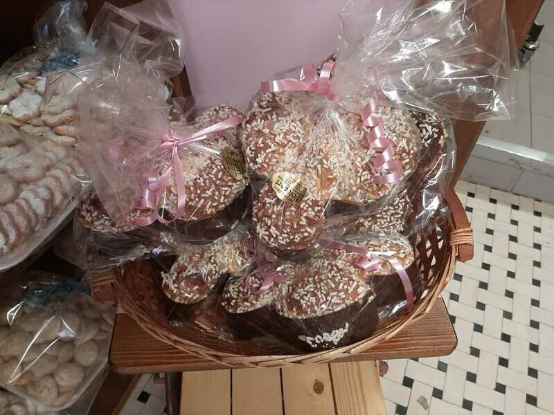 Colomba fichi e noci