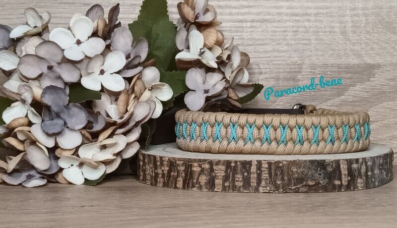 Halsband Center Stitch,
