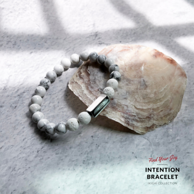 Howlite Gemstone Bracelet (Essential Oil Diffuser)