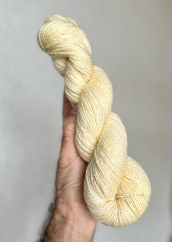 Halo - 100% Cashmere - French Vanilla