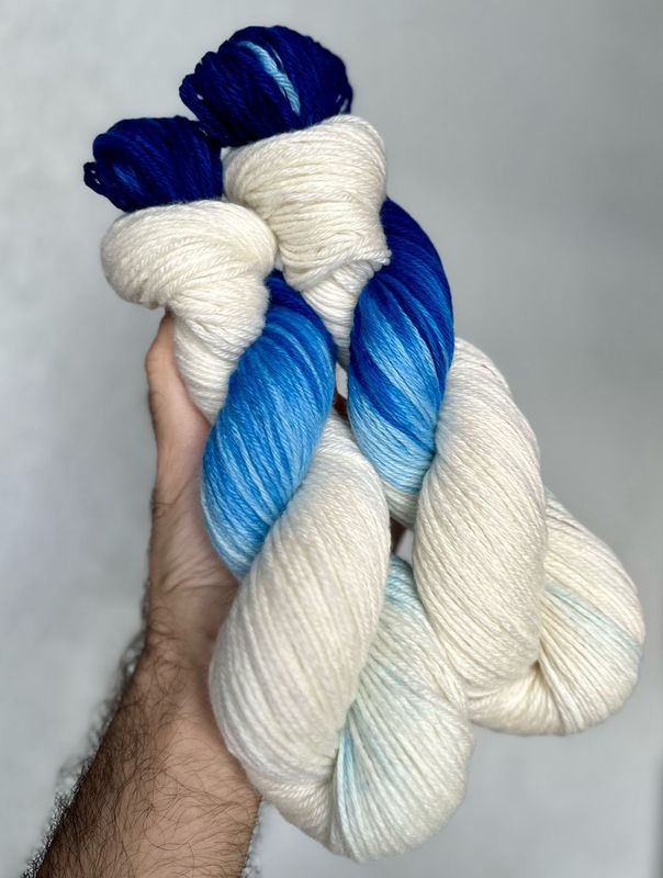 Halo - 100% Cashmere - True Blue Pooling 🇮🇱