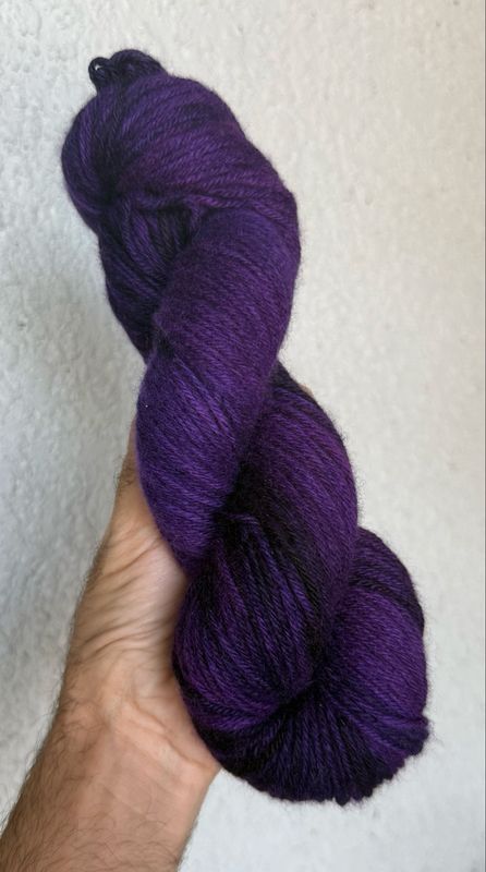 Halo - 100% Cashmere - Deep Deep Purple