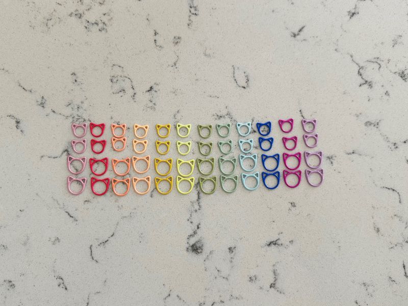 Colorful Cat Stitch Marker Set in Tin - 2 sizes &amp; 48 Markers Total