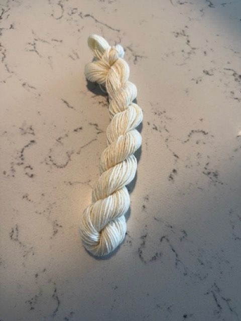 Undyed - 20g SINGLE PLY Fingering MINI 100% SW Merino - 87 yards ($5.00)