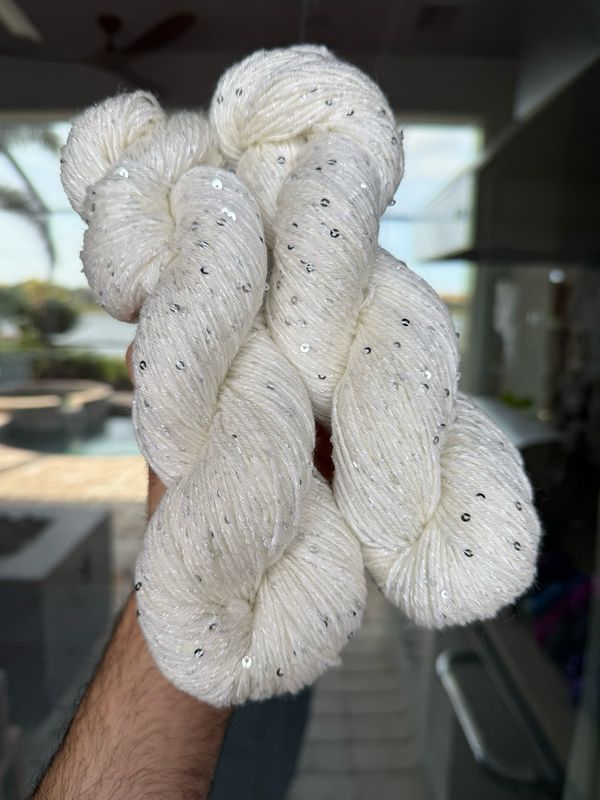 Spotlight - Chandelier (PRE-ORDER)