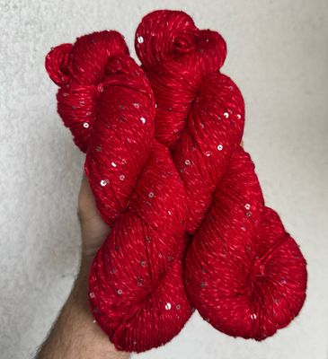 Spotlight!  (New Sequins Yarn!)