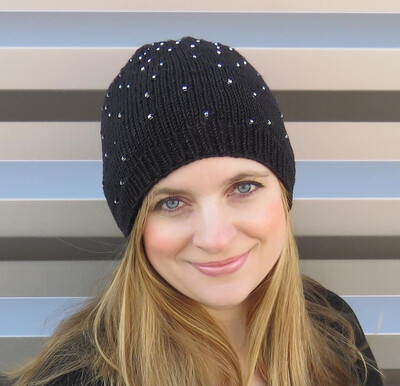 Black Hole Beanie Kit in Cashmere &amp; Merino