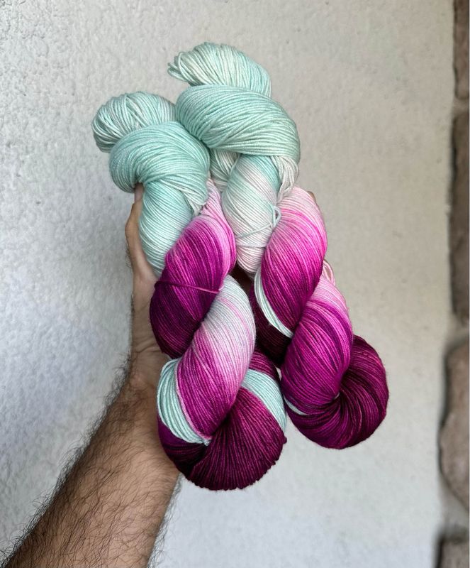Floral Bouquet Shawl Yarn Set - Bleeding Heart &amp; Solid Coordinating Color