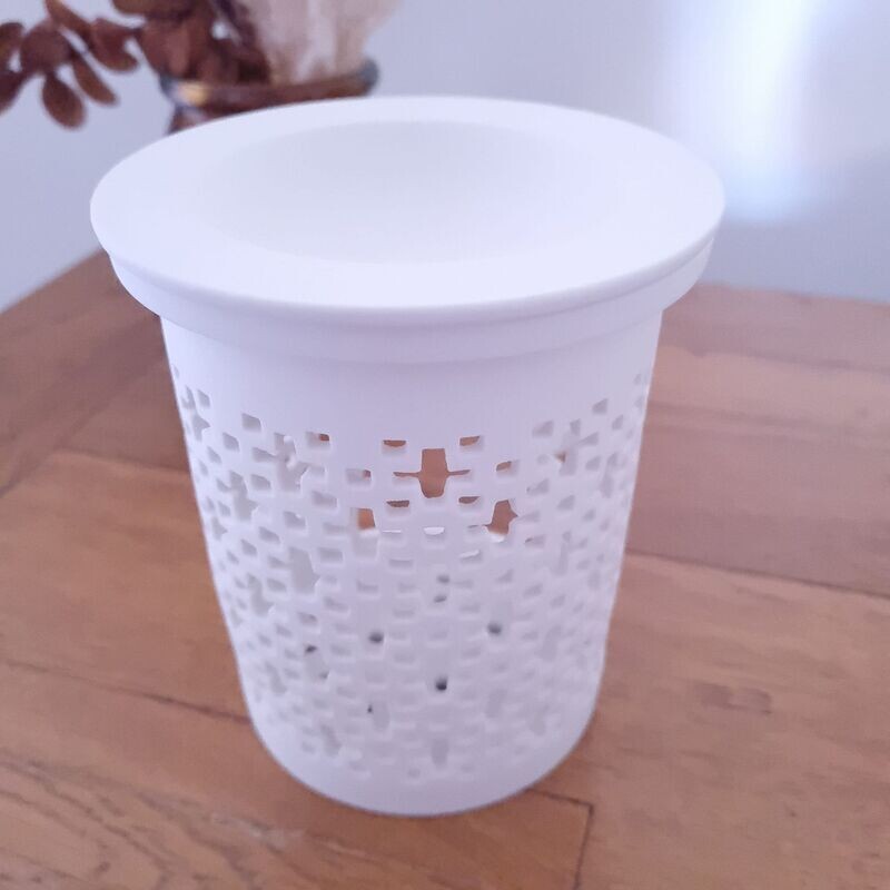 White Lattice Wax Burner