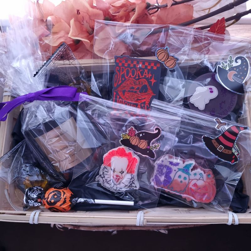 This Box is Possessed (By Scent)