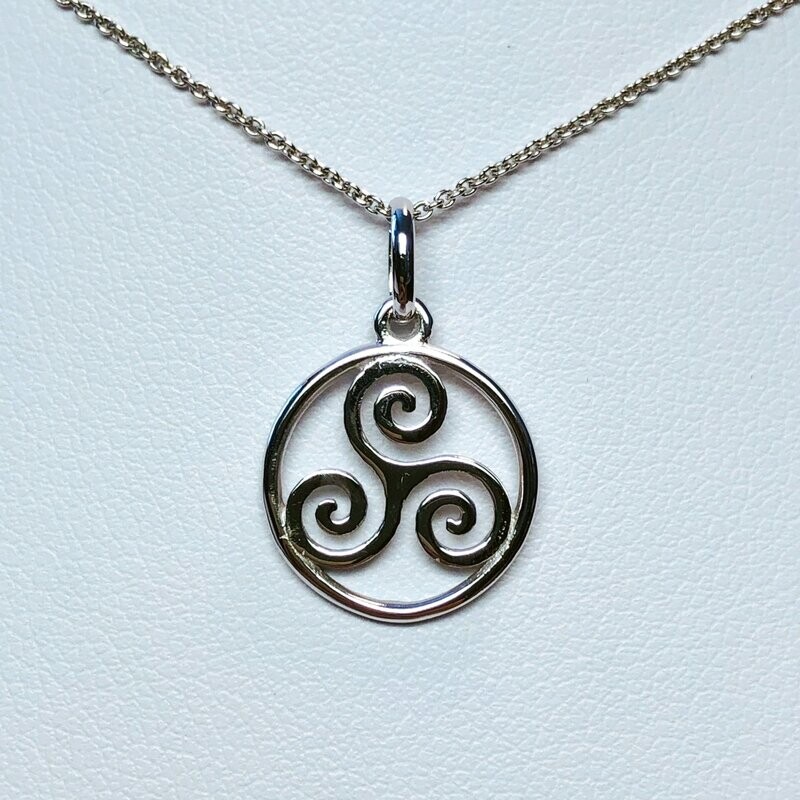 Pendentif triskel cerclé or gris