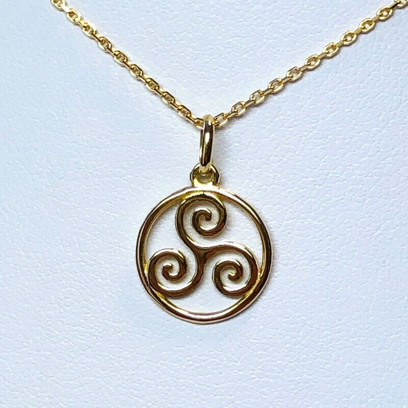Pendentif triskel cerclé or jaune