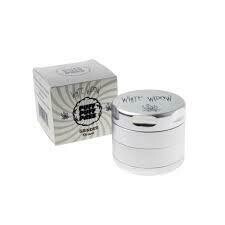 Puff Puff Pas Grinder White Widow