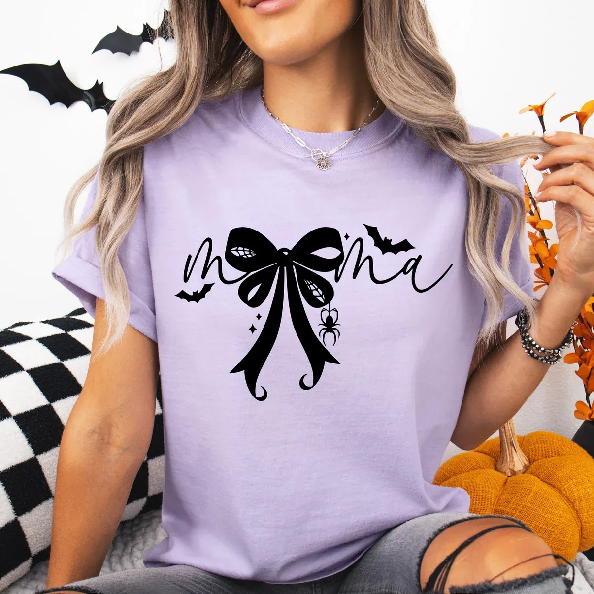 Spooky Mama Graphic Tee