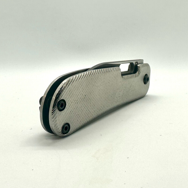 Variant 029 - Titanium Fluted
