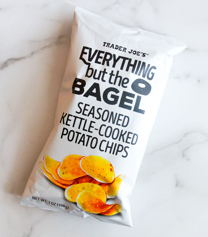 Trader Joe's Everything but the Bagel Seasoned Kettle Cooked Potato Chips