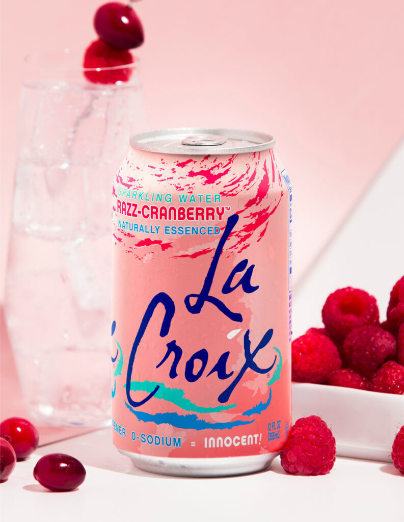 La Croix Sparkling Water Razz-Cranberry